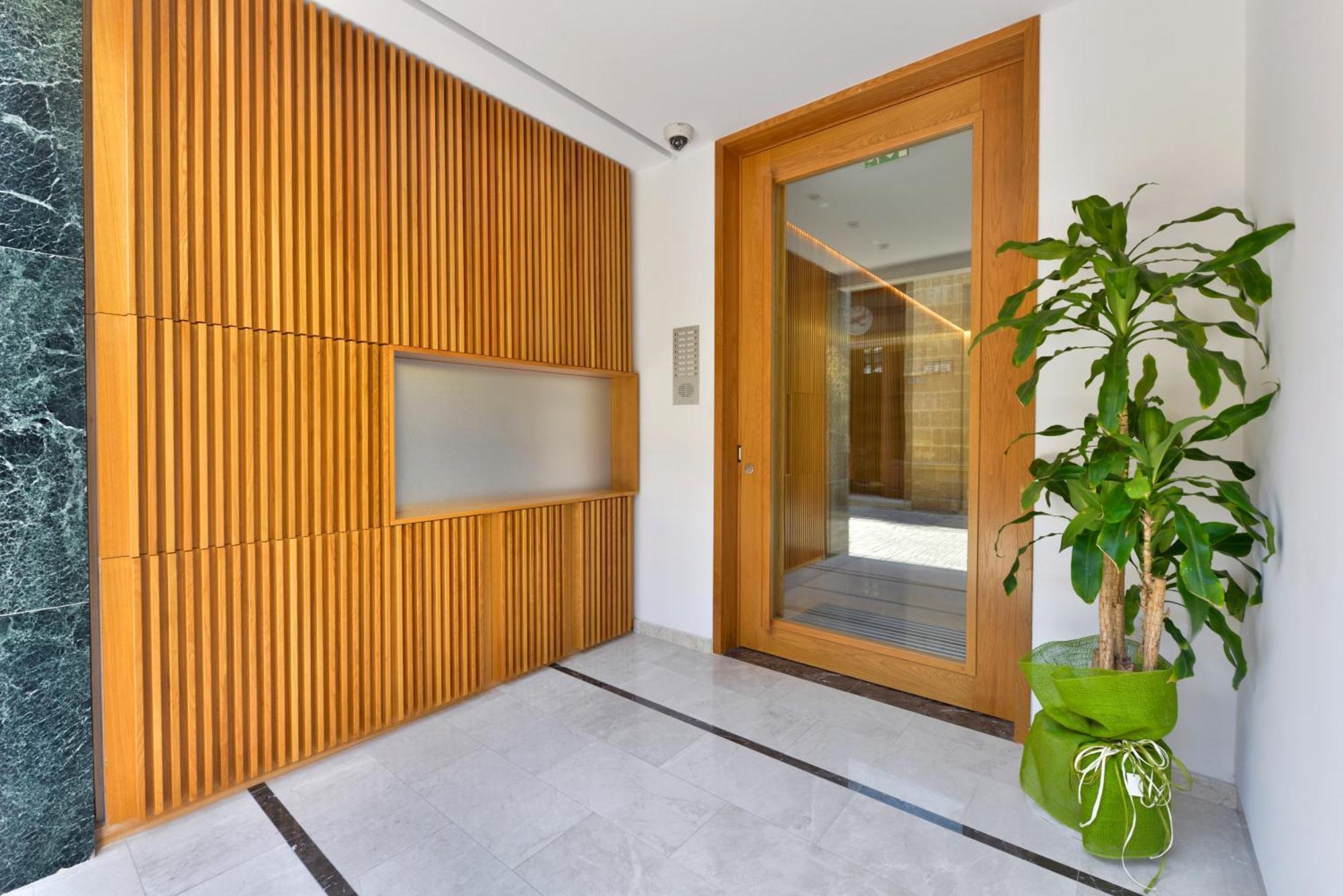 City Centre Studio Apartments Никосия Экстерьер фото