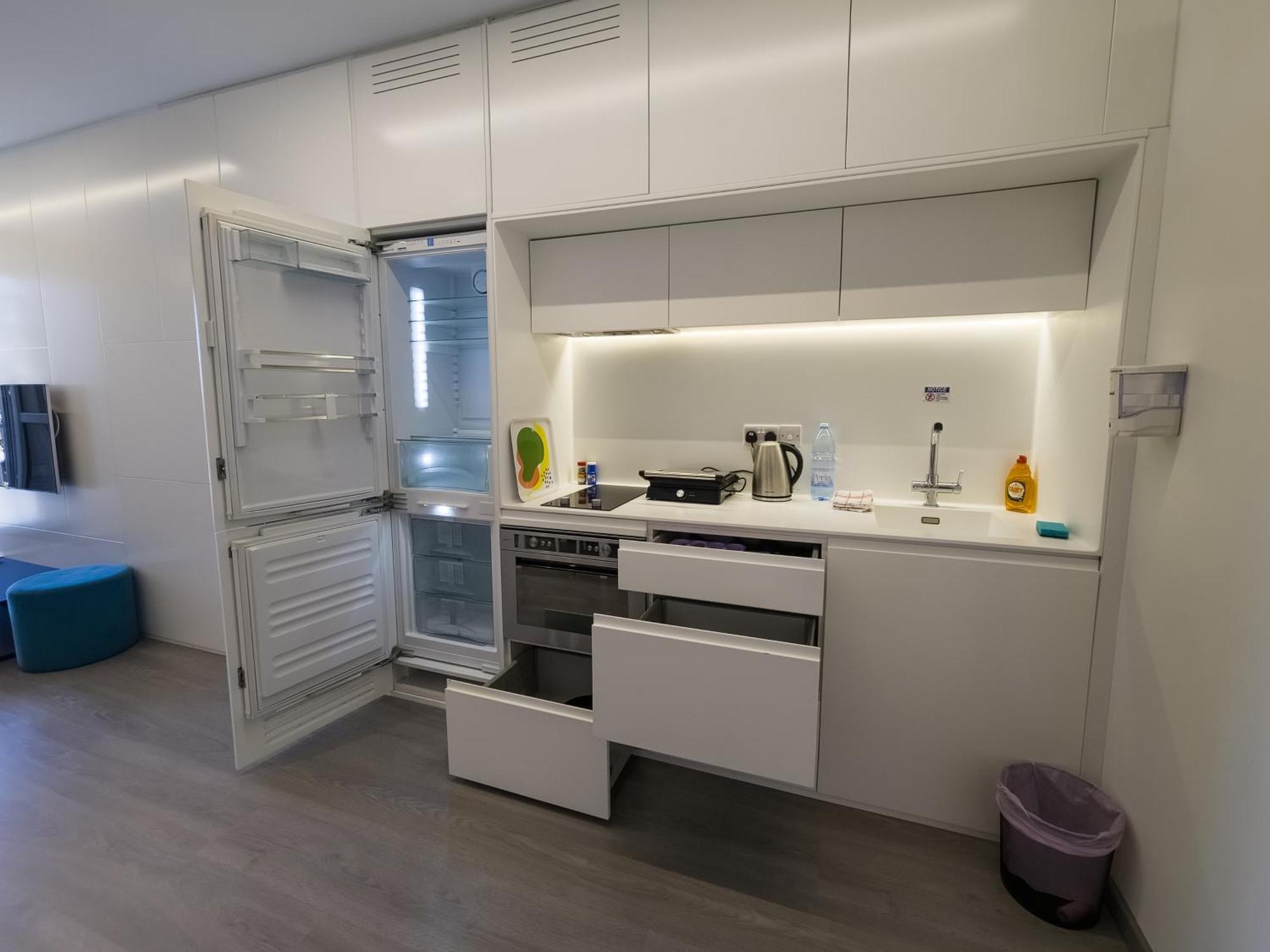City Centre Studio Apartments Никосия Экстерьер фото