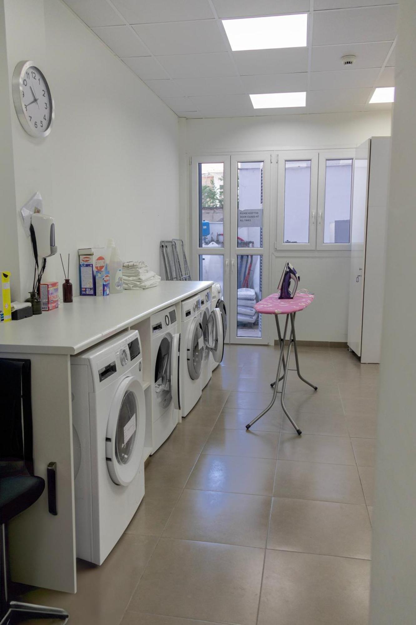 City Centre Studio Apartments Никосия Экстерьер фото