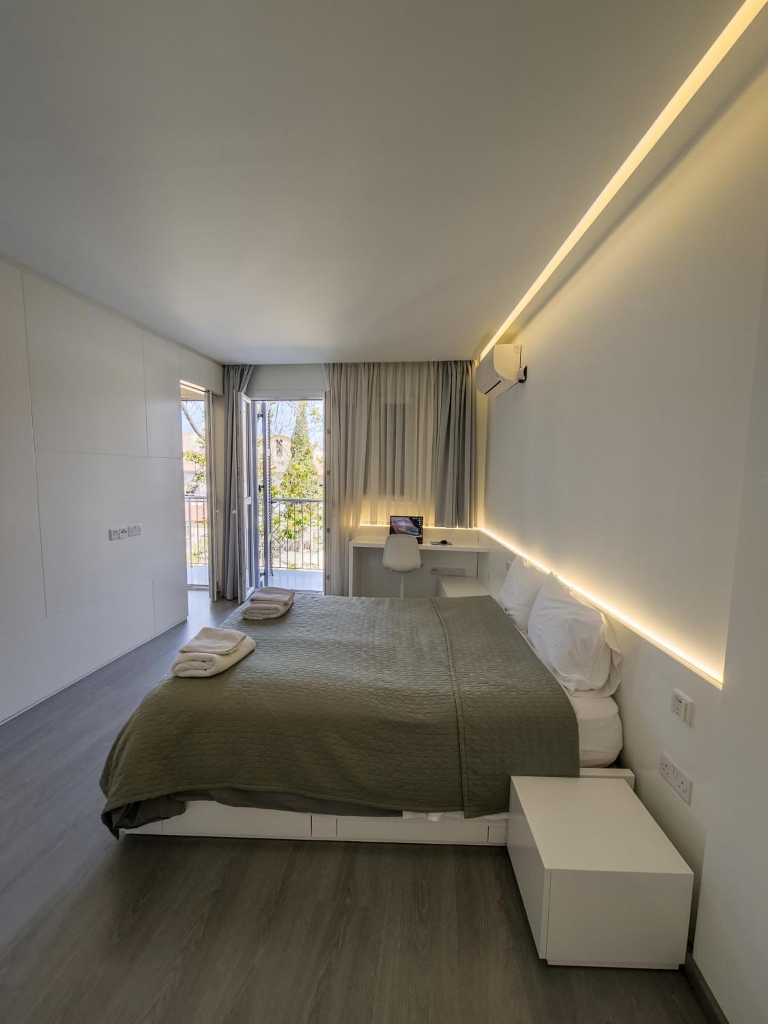 City Centre Studio Apartments Никосия Экстерьер фото